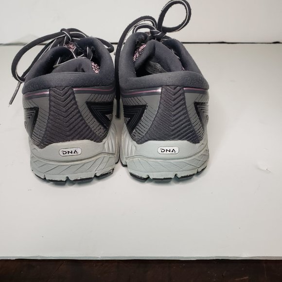 Brooks Shoes Womens Brooks Ghost Size 8 Pinkgray Poshmark